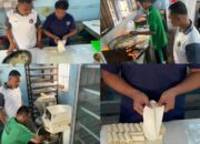 Petugas Giatja Dampingi WBP Dalam Pelatihan Pembuatan Risoles Di Lapas Banjarmasin