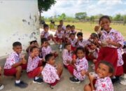 Cinta Tanah Air Dimulai dari Senyum Anak Sekolah, Pos Salore Berbagi Bubur Kacang Ijo di SDN 1 Salore