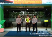 Polsubsektor Monas Timur Laksanakan Patroli Dialogis di Stasiun Gambir, Pastikan Keamanan dan Kenyamanan Penumpang