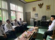 Kalapas Yugo Indra Wicaksi Dan Kepala Kemenag Banjar Tandatangani PKS Pembinaan Keagamaan Di Lapas Narkotika Karang Intan