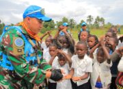 Bangun Generasi Sehat Dengan Edukasi Kesehatan dan Bantuan Alat Olahraga