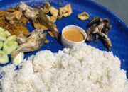 Lapas Narkotika Karang Intan Bagikan Makanan Tambahan dalam Kegiatan Sedekah Malam Jumat