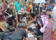 Satgas Pamtas Pos Fohuk Tunjukkan Empati dengan Membantu Pemakaman Warga