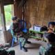 Satgas Pamtas Yonarhanud 2 Kostrad Gelar Pelayanan Kesehatan Keliling dan Bakti Sosial di Desa Manusasi