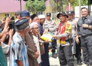 Kapolda Aceh Serahkan 300 Kasur dan Dana Tunggu Hunian untuk Korban Bencana di Ketambe