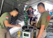 Perkuat Sinergi, Satgas Damai Cartenz dan TNI Rajut Kebersamaan di Puncak Jaya