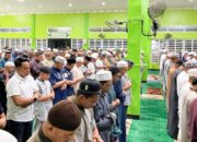 Satu Saf dalam Kebersamaan, Lapas Narkotika Karang Intan Gelar Tarawih Berjamaah