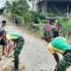 Aksi Nyata di Perbatasan, Satgas Pamtas Bersama Warga Perbaiki Akses Jalan Dusun Paup Demi Keselamatan Bersama