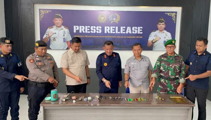 Kalapas Yugo Indra Wicaksi Pimpin Ikrar Pemasyarakatan Bersih di Lapas Narkotika Karang Intan