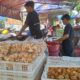 *Penjual Tahu Gejrot di Pemalang Hasilkan Omzet Jutaan Rupiah Perhari*