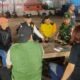 Babinsa Koramil 08/Duren Sawit Bersama Komduk Gelar Patroli Keliling, Antisipasi Tawuran dan Kenakalan Remaja
