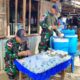 Yonarmed 12 Kostrad Gelar Posyandu untuk Balita dan Ibu di Perbatasan