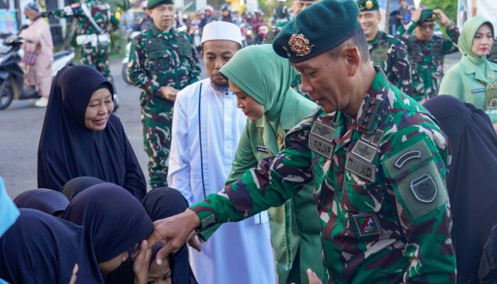Pangkostrad Tinjau Pembangunan Panti Asuhan Al Qadri dan Beri Motivasi Kepada Anak Yatim