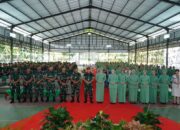 Pangdivif 2 Kostrad Pastikan Kesejahteraan Keluarga Prajurit Yonif 411 Kostrad Selama Penugasan