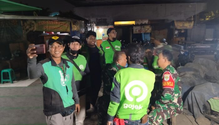 Patroli Gabungan Koramil 06/Cakung Perkuat Keamanan Wilayah