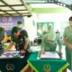 Satgas Pamtas Yonarhanud 2 Kostrad Bantu Salurkan Bansos untuk Warga Perbatasan