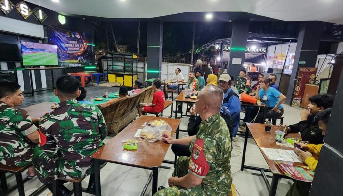 Kebersamaan Satukan Warga Lewat Nobar Piala Dunia 2026