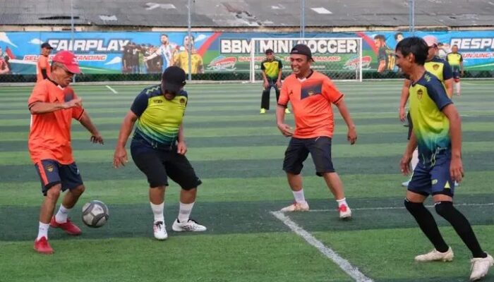 Meriahkan Final Piala Dunia 2026, Bupati Pemalang Anom WidiyantoroTanding Mini Soccer Bareng Pejabat OPD