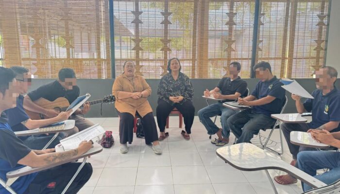 Lapas Narkotika Karang Intan Perkuat Mental dan Spiritual Warga Binaan melalui Kebaktian Bertema Harapan dan Pemulihan
