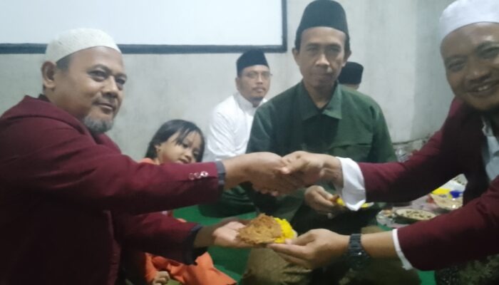 Wujudkan Syiar Islam, Yayasan Tazkiyatul Qalbi Gelar Tradisi ‘Boyongan’ Madrasah ke Gedung Baru