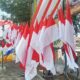 *Harapan Panen Buyar, Pedagang Bendera Pinggir Jalan Menjerit Sepi Pembeli Jelang HUT ke-81 RI*