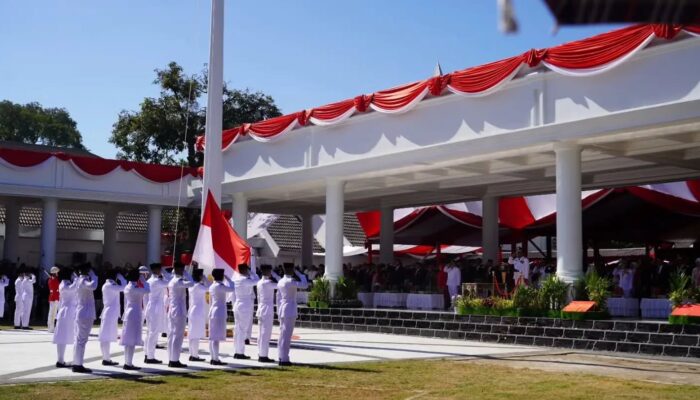 Pangdivif 3 Kostrad Hadiri Upacara HUT ke-81 Kemerdekaan RI di Makassar