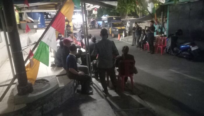 Jaga Kamtibmas, Koramil 02/Matraman Bersama Komduk dan Warga Perkuat Siskamling