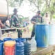 Distribusi Air Bersih kepada Warga, Koramil 1710-03/Kuala Kencana Bantu Penuhi Kebutuhan Masyarakat