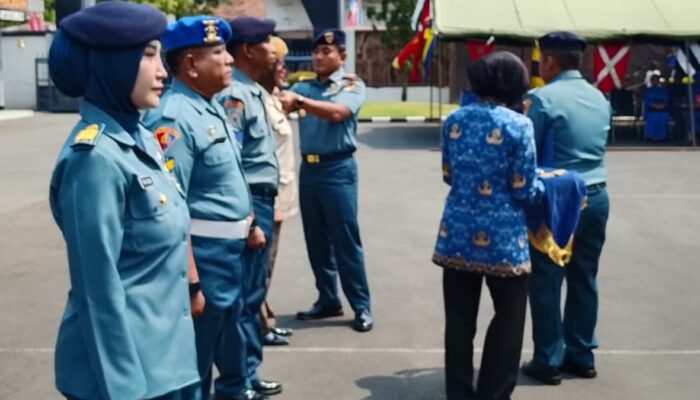21 Personel Lanal Tegal Naik Pangkat, Danlanal Tegal Tekankan Peningkatan Profesionalisme dan Tanggung Jawab