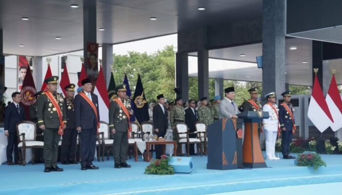 Pangdivif 1 Kostrad Sukses Mengemban Tugas Sebagai Pengucap Sapta Marga pada HUT ke-81 TNI