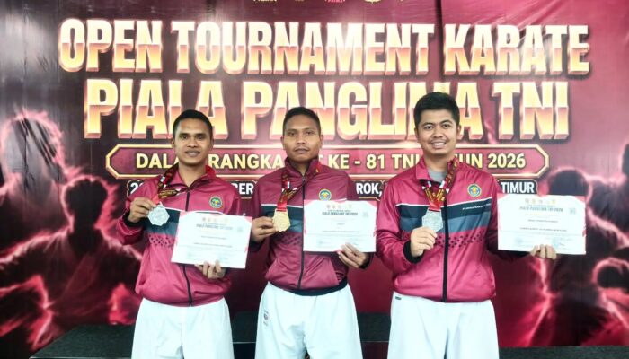 Tiga Prajurit Yonarhanud 1 Kostrad Ukir Prestasi di Open Tournament Karate Piala Panglima TNI