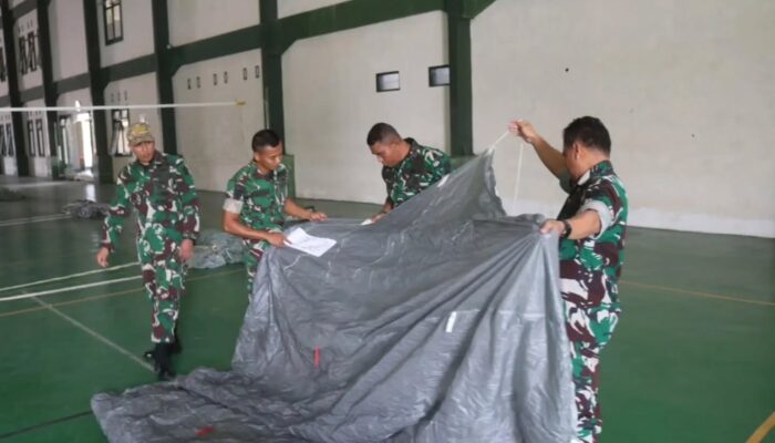 Pastikan Keselamatan Penerjunan, Dislaikad Uji Kelaikan Payung Freefall Brigif 3/Tri Budi Sakti