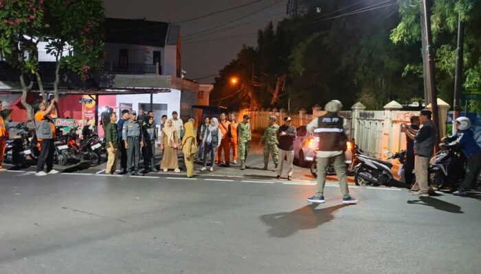 Patroli/Siskamling Koramil 07/Cipayung, Perkuat Keamanan Wilayah