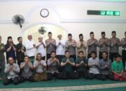 Kapolres Metro Jakarta Pusat Ajak Masyarakat Menteng Jaga Kamtibmas Lewat Subuh Keliling Bersama Kapolda Metro Jaya