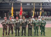 BATALYON TAIPUR KOSTRAD DAN YONIF 502/UJWALA YUDHA TERIMA TANDA KEHORMATAN SAMKARYANUGRAHA