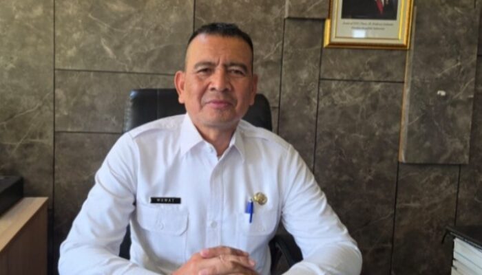 Camat Pamulang Evaluasi Keluhan Pelayanan Kelurahan Pamulang Barat